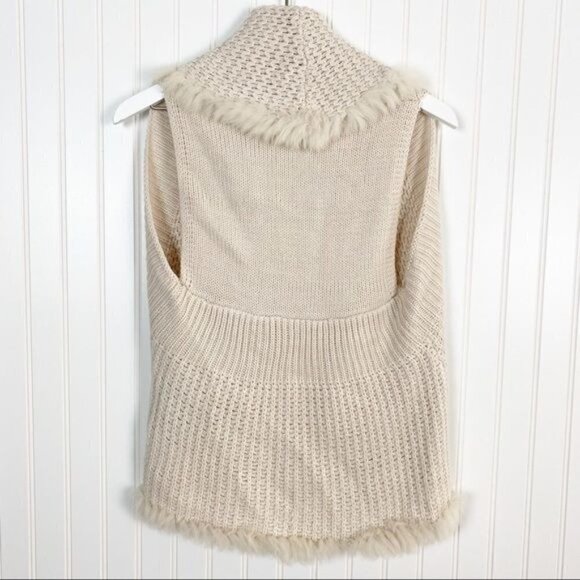 Love Token Danielle Rabbit Trim Knit Sweater Vest Cream Beige Luxury Size Small - Picture 8 of 10